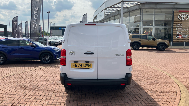Toyota Proace L2 Diesel 2.0D 145 Icon Van